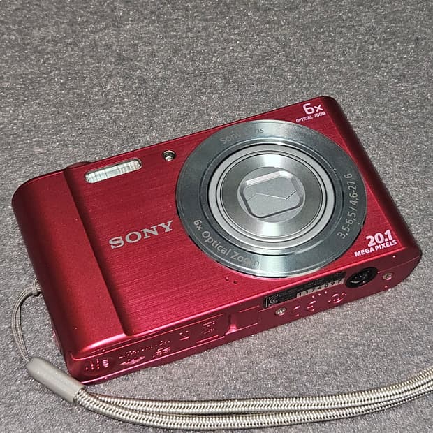 소니 사이버샷 dsc-w810 빈티지 디카 판매합니다