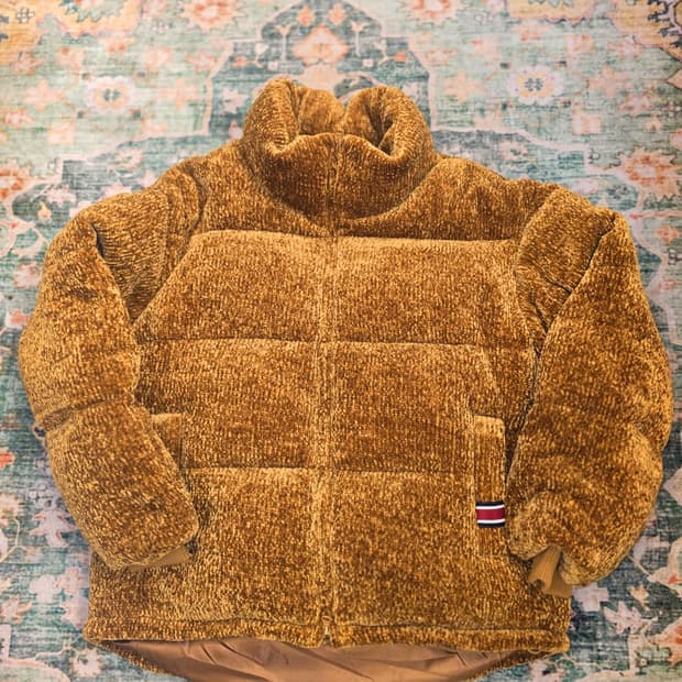 로맨틱크라운(ROMANTIC CROWN) 니트 벨벳 다운 패딩