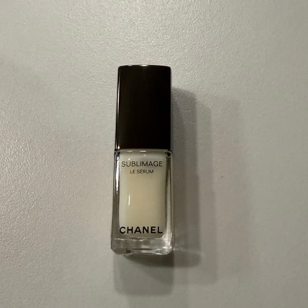 정품 샤넬 수블리마지 르 세럼 4.5ml 유리병 미니어처
