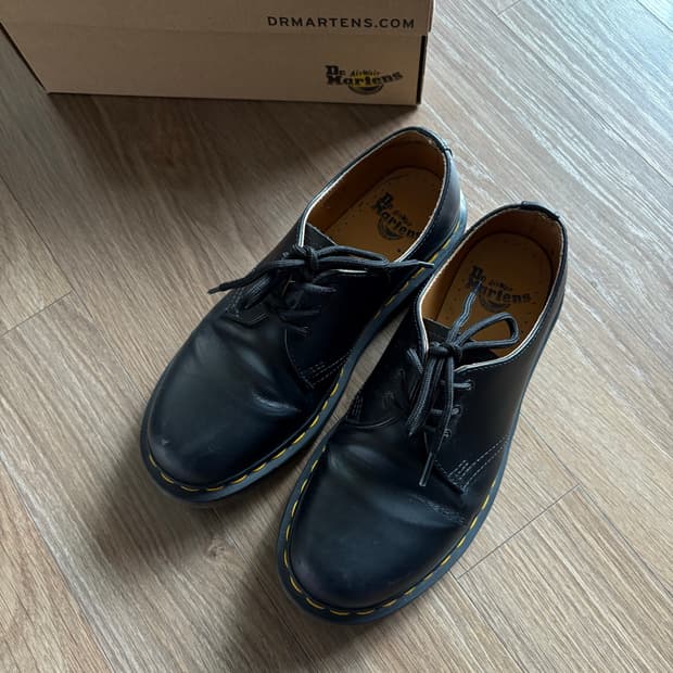 닥터마틴 1461 스무스 블랙 US7