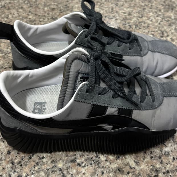 오니츠카타이거 아크로마운트 /240MM