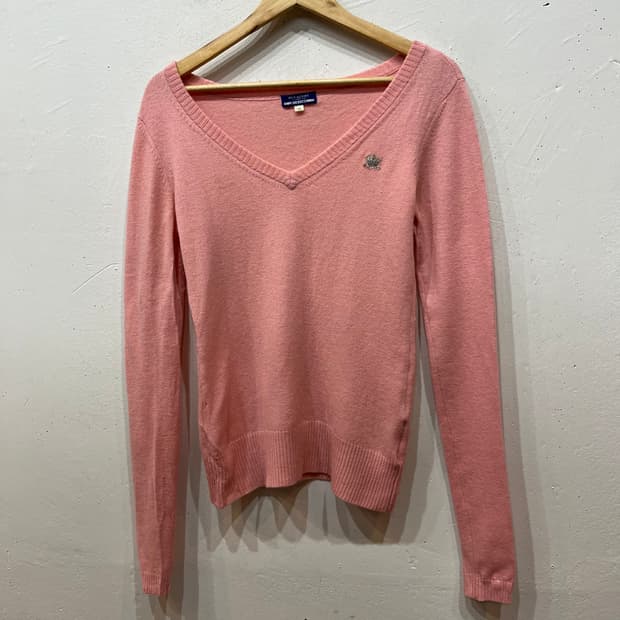 버버리 브이넥 울 니트 우먼즈 