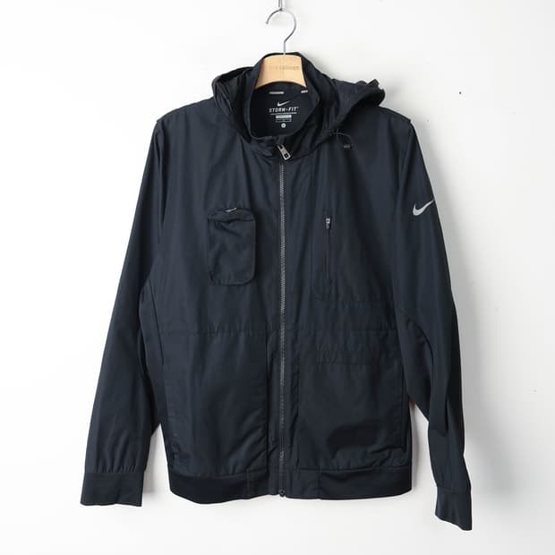 100/나이키 스톰핏 후드 집업 자켓