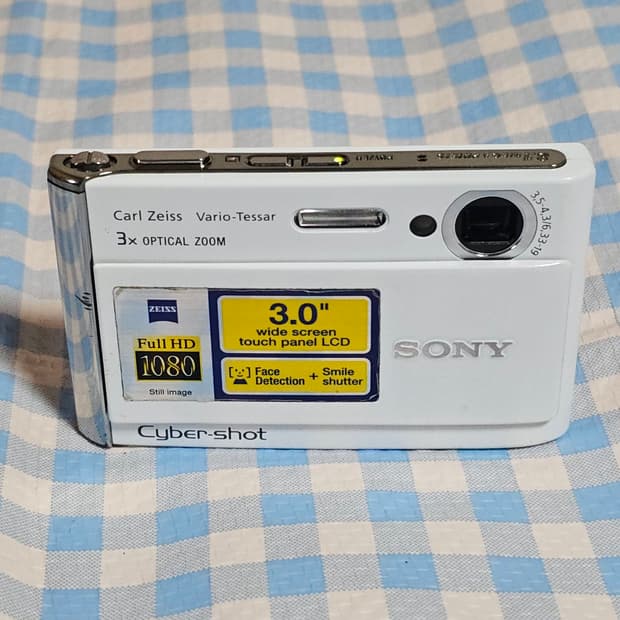 소니 DSC-T70 슬림형 레트로 디카