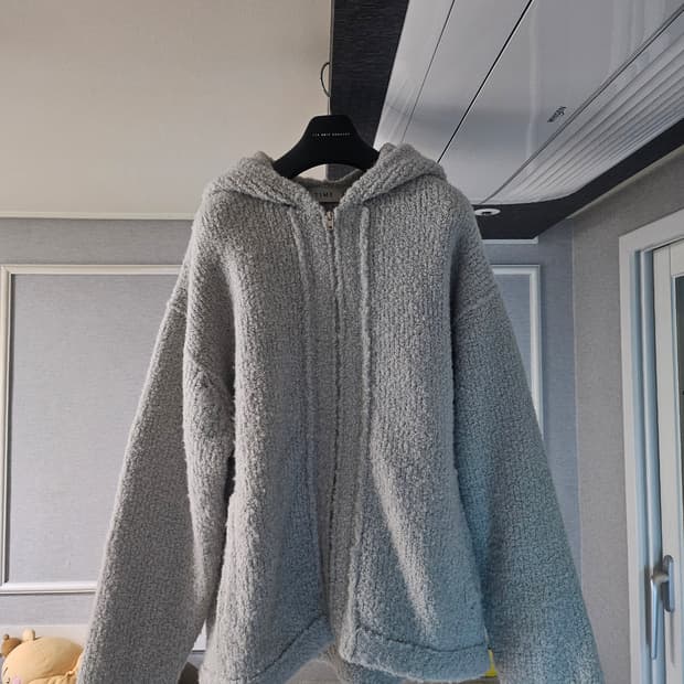 [거의 새것] 타임옴므 부클 알파카 니트 후드 스웨터 집업 자켓 점퍼