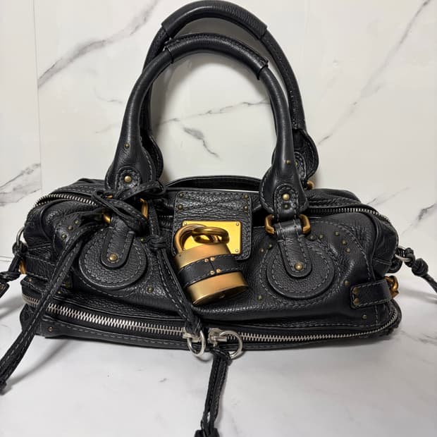 [A+ 정품] 끌로에 패딩턴백 블랙 금장