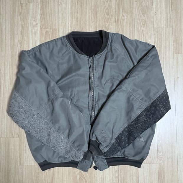 [4] 폴리테루 1011 플로럴 수베니어 봄버