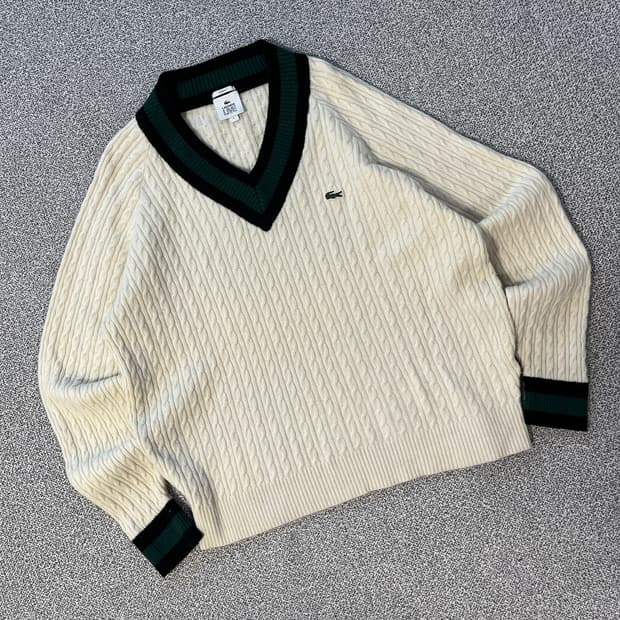 라코스테 브이넥 니트 
