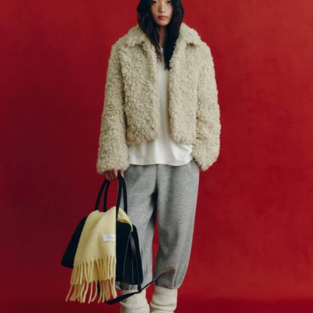 포 유어 아이즈 온리 - 리코 컬리 퍼 자켓 (베이지)