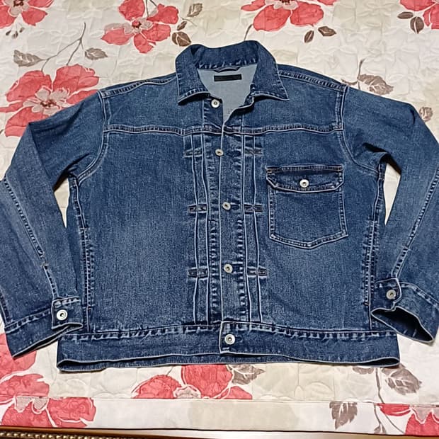 유니클로 오버핏청자켓 100 가슴63 기장65