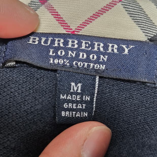 90s 버버리 피케 카라티셔츠. M사이즈.