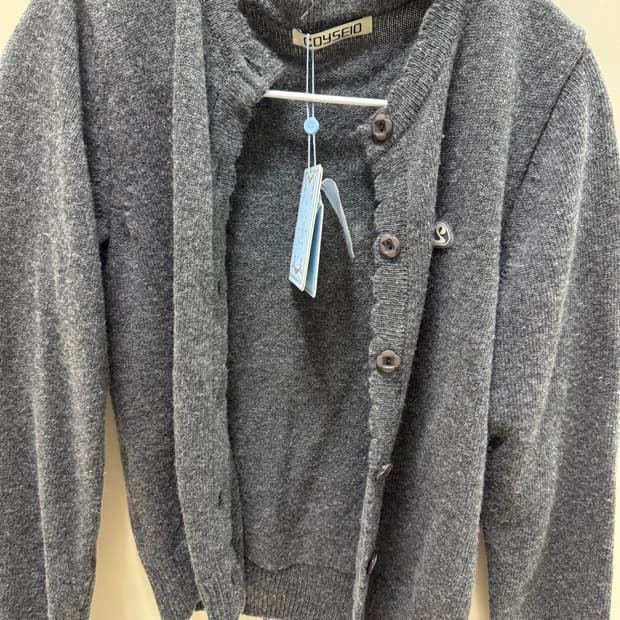 COYSEIO FLOWER BUTTON CARDIGAN GRAY