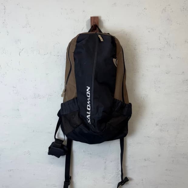 살로몬 빈티지 백팩