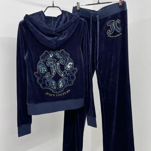 쥬시꾸뛰르 네이비 쥬얼 벨벳 셋업 