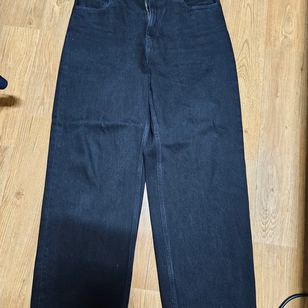 [30] 유니클로 와이드스트레이트진 09BLACK