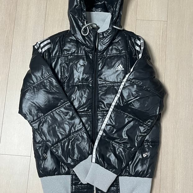 아디다스 빈티지 크롭 패딩