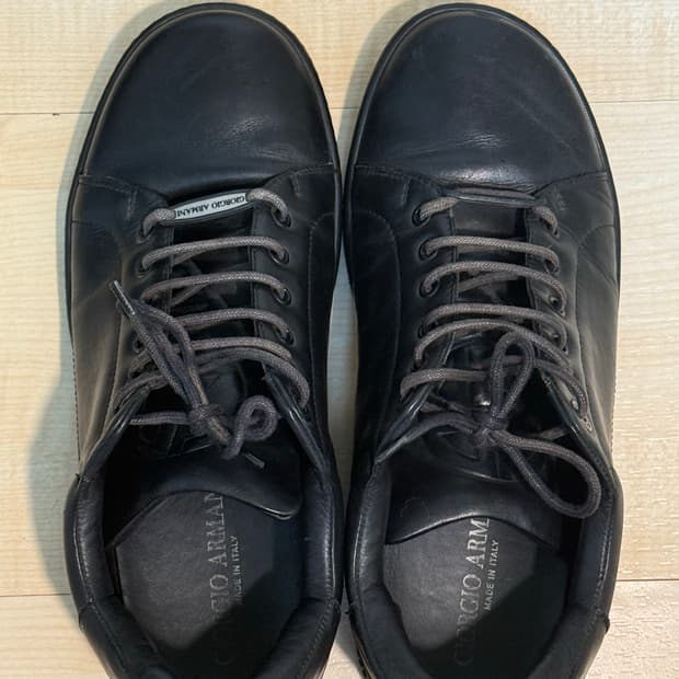 아르마니 가죽스니커즈 42(AGU332)