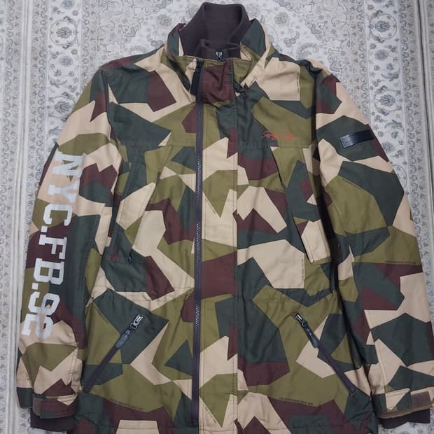 FUBU 빈티지 카모플라쥬 패턴 점퍼 NYC.CFB.92 L