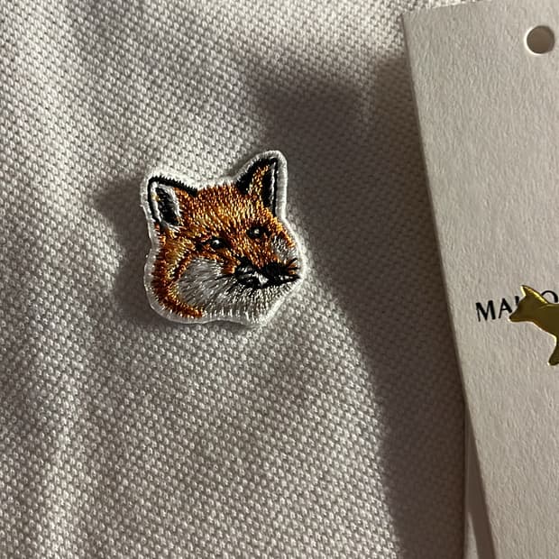 메종키츠네 카라티 화이트 s