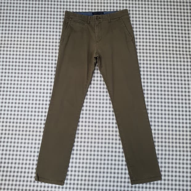 타미힐피거 스판 면바지 남자30