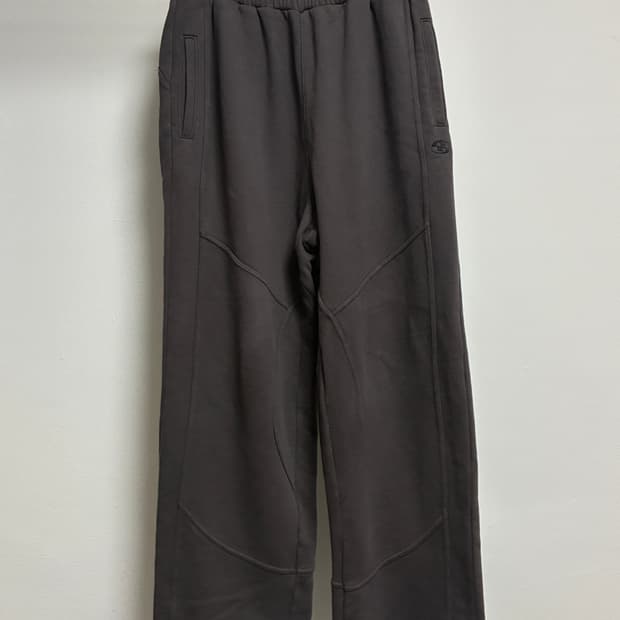 산산기어 23fw 팬츠 브라운 