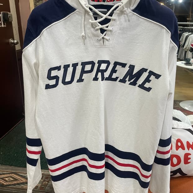 Supreme 후드 유니폼