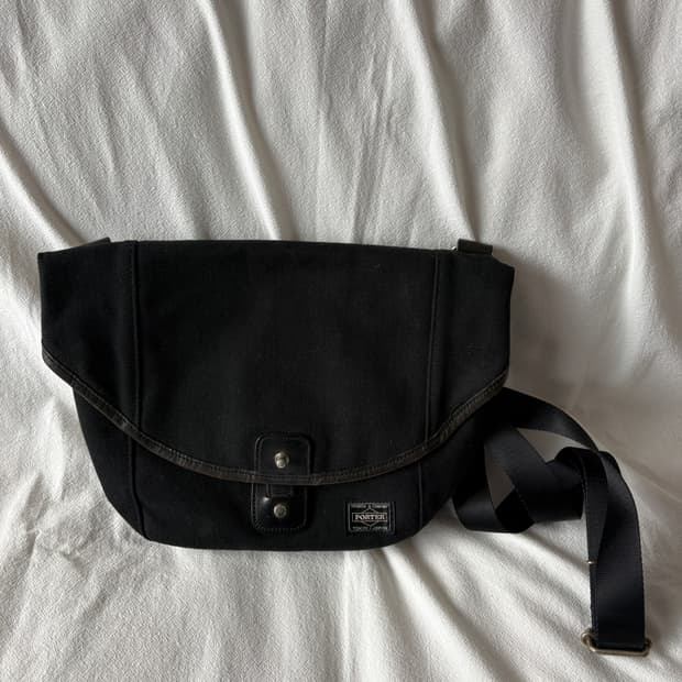 요시다 포터 x 메디콥토이 콜라보 숄더백