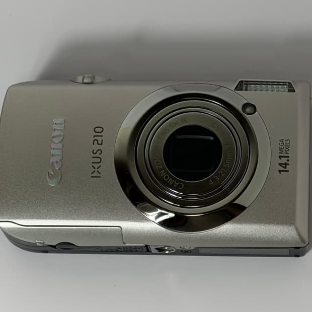 새상품급)익서스210 골드 디카 