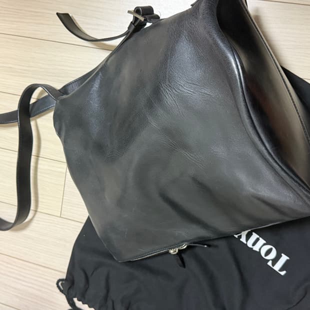 토니웩 오일레더백