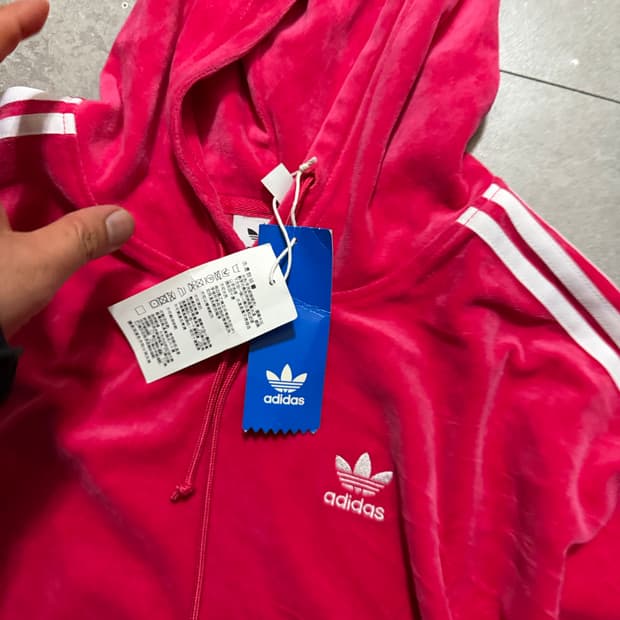 아디다스 벨루아 오버사이즈 크롭 스웻 후디 66size 