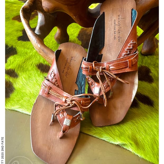 Whoop de doo Leather Western Flip-Flop