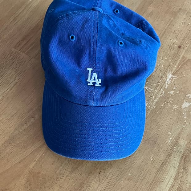 47브랜드 LA볼캡 블루 색상