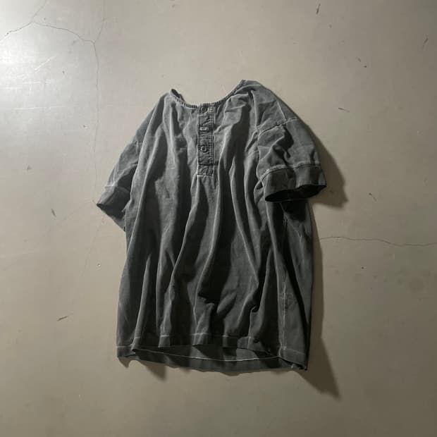  KZ Atelier Garment Dyed Henley Tee