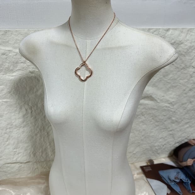 빈티지 로즈골드톤 클로버 목걸이