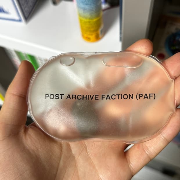 포스트 아카이브 팩션 손난로 paf