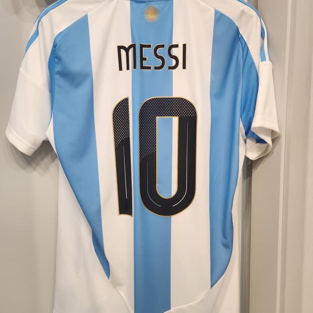 아디다스 24-26 아르헨티나 10.메시