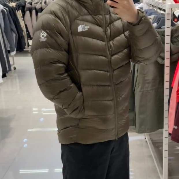 노스페이스 써밋 경량패딩 M