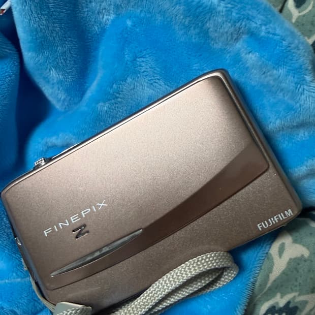 Wish디카🤍🤍  후지필름 파인픽스 디카 z950 exr 핑크