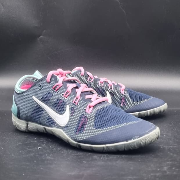 나이키 우먼스 프리바이오닉 여성운동화235 