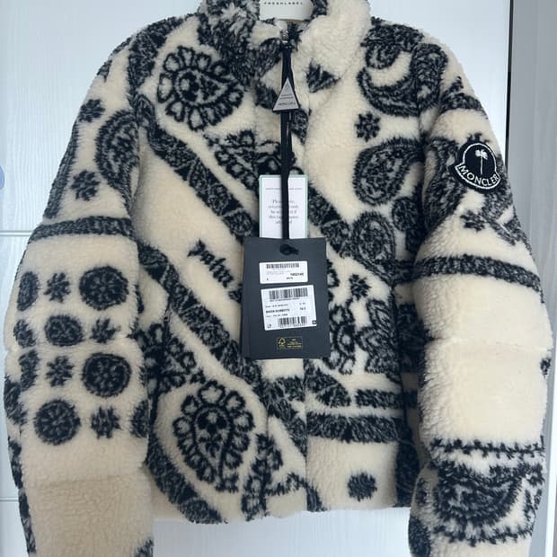 몽클레어 팜엔젤스 패딩