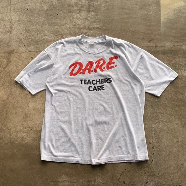 90s D.A.R.E. 마약 단속 프로그램 프로모션 티셔츠