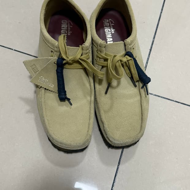 클락스 왈라비 메이플 스웨이드 270(uk 8)