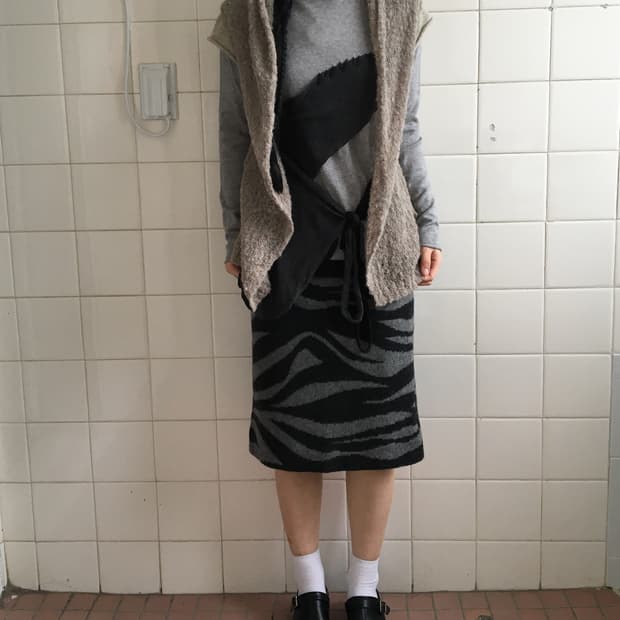 Drape point open knit cardigan