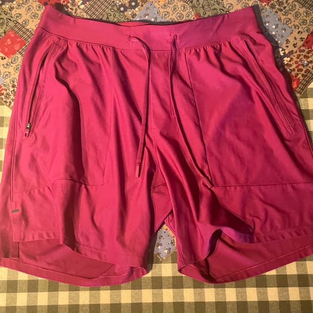 [Lululemon] 룰루레몬 라이선스 투 트레인 쇼츠(M)