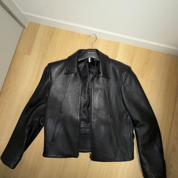 노이어 고트 슈렁큰 레더 자켓