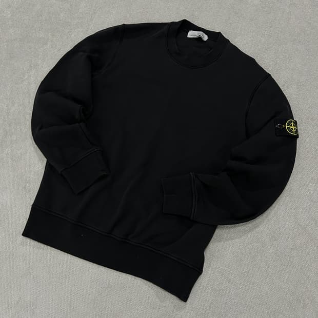 스톤아일랜드 블랙 신형 맨투맨 m