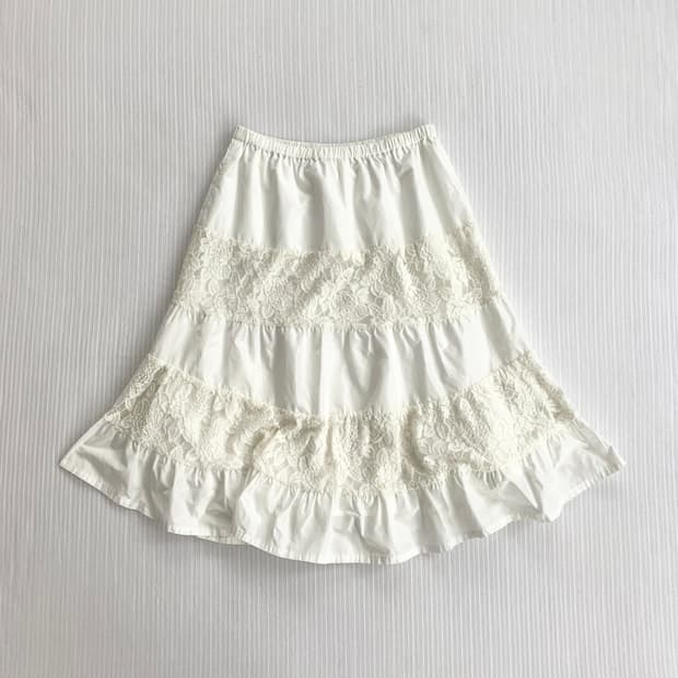 레이스 패치 스커트 ♥ 