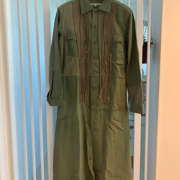 리빌드바이니들스 드레스