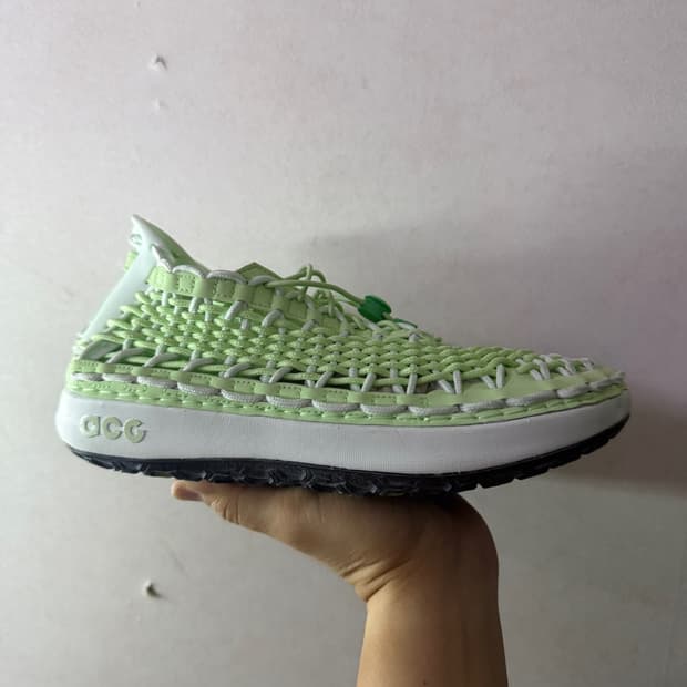 나이키(NIKE) ACG 워터캣 베이퍼 그린 260