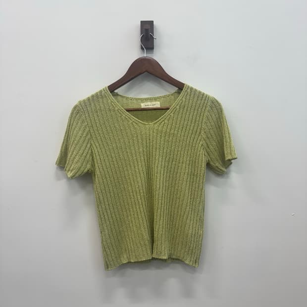 Pre owned 연두 브이넥 여름니트